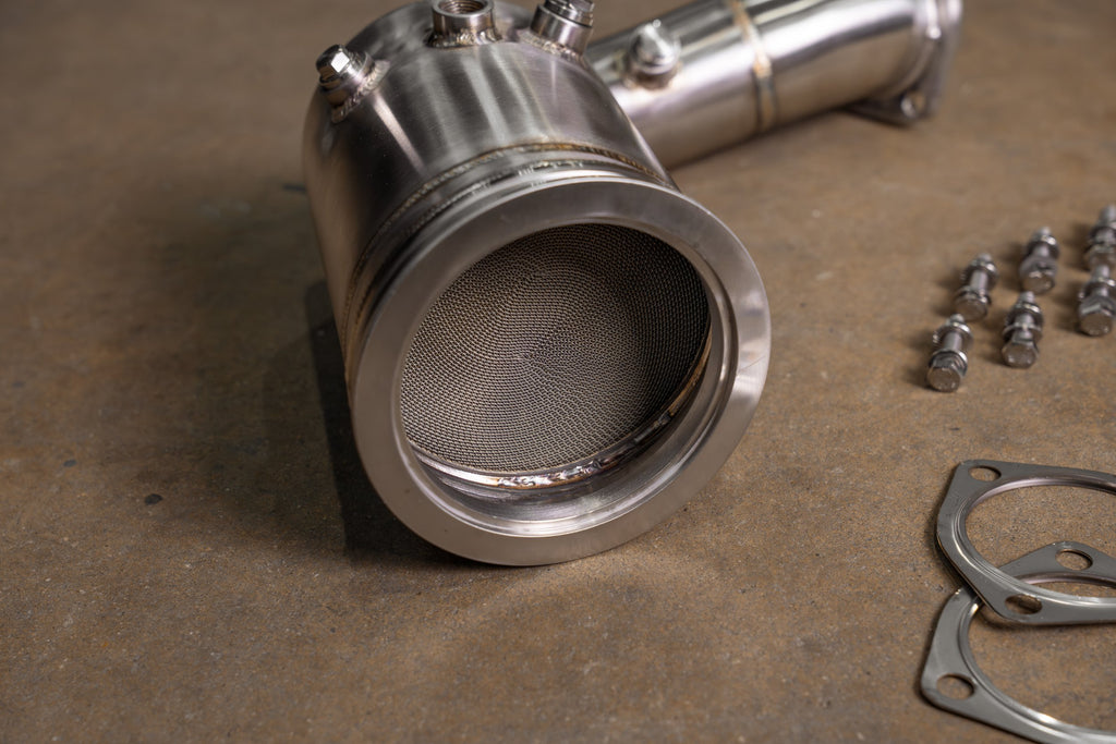 Bentley Bentayga V8 400 Cell Catted Downpipes