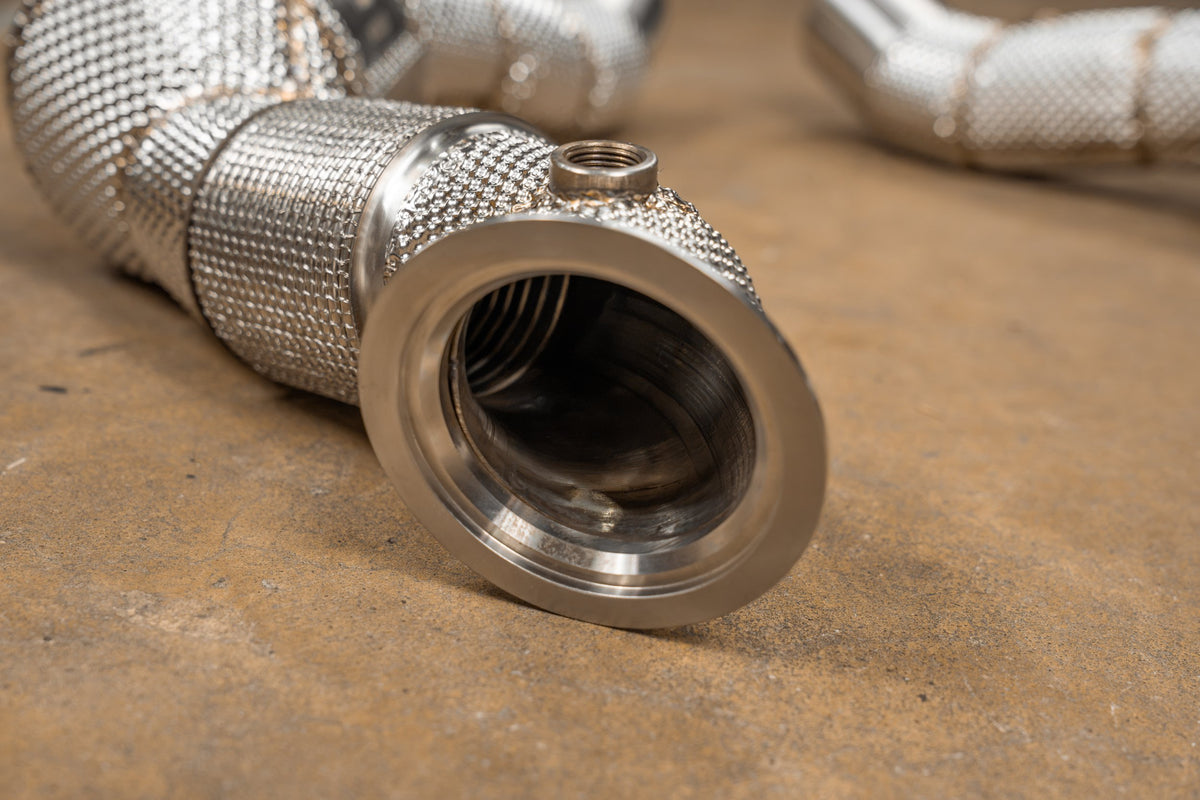 Valvetronic Designs Ferrari 488 GTB / Pista 400 cell catted downpipes - view 4