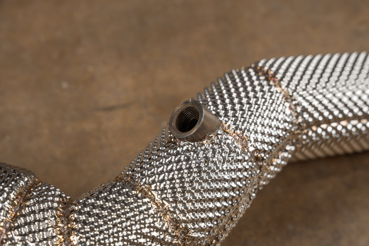 Valvetronic Designs Mercedes-AMG GT 400 cell catted downpipes - view 4